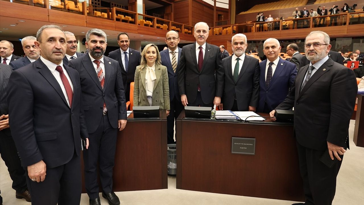 TBMM Genel Kurulu'nda Meclis Başkanı Seçimi Sürerken İlk Turda Oya Ulaşılamadı