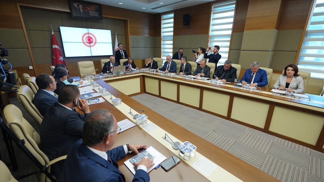 TBMM Zirai Don Olayını Araştırma Komisyonu Toplandı: Meteoroloji Önlemleri Ele Alındı