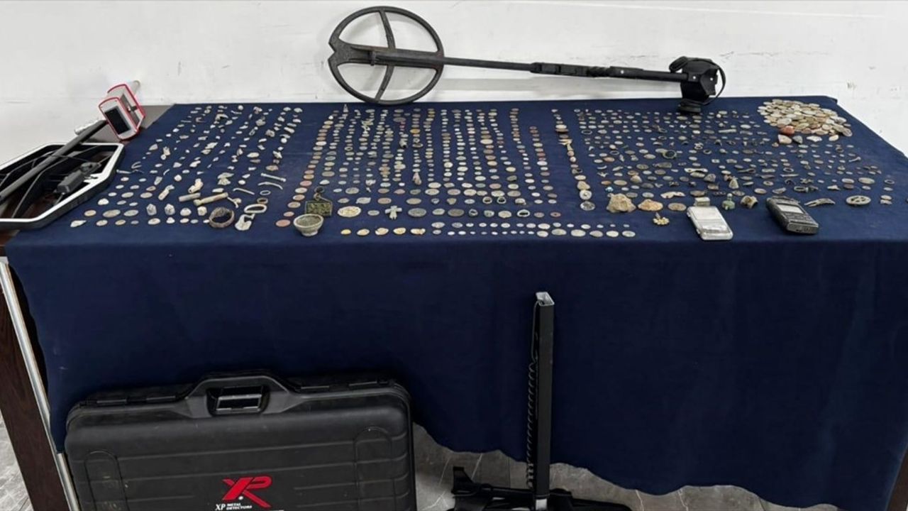 Tekirdağ'da 1014 Tarihi Sikke Ele Geçirildi