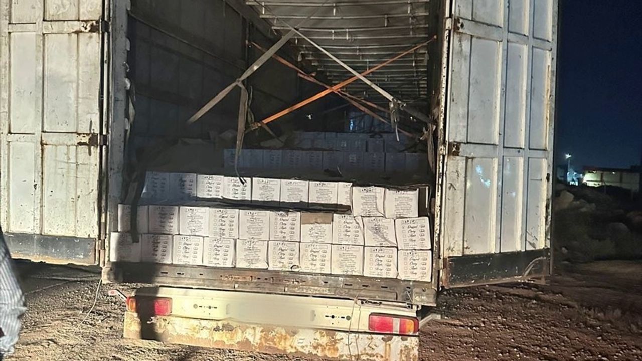 Ticaret Bakanlığı'ndan 12,5 Ton Kaçak Alkollü İçki Operasyonu