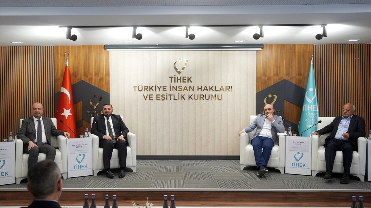 TİHEK'te Hak Temelli Anayasacılık Paneli Gerçekleştirildi