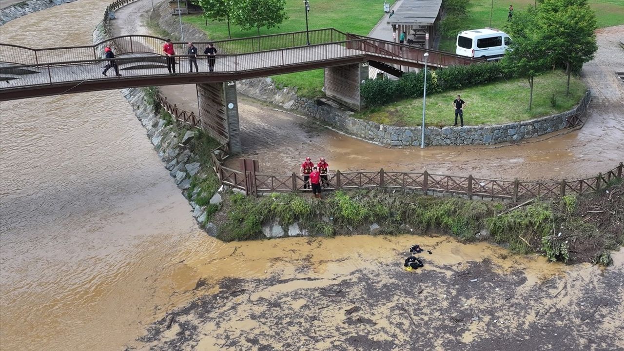 Trabzon'da Kaybolan Hüseyin Aydın İçin Arama Çalışmaları Devam Ediyor