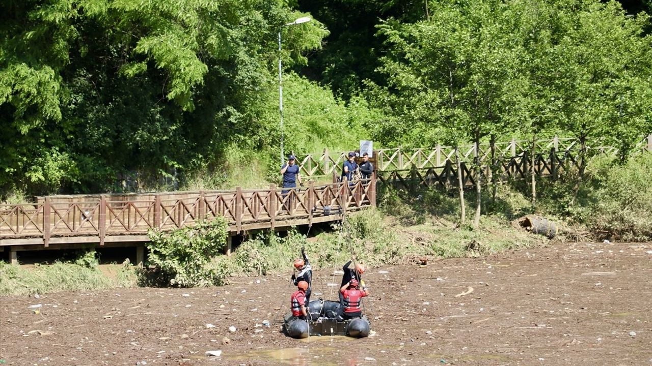 Trabzon'da Kaybolan Hüseyin Aydın İçin Arama Çalışmaları Devam Ediyor