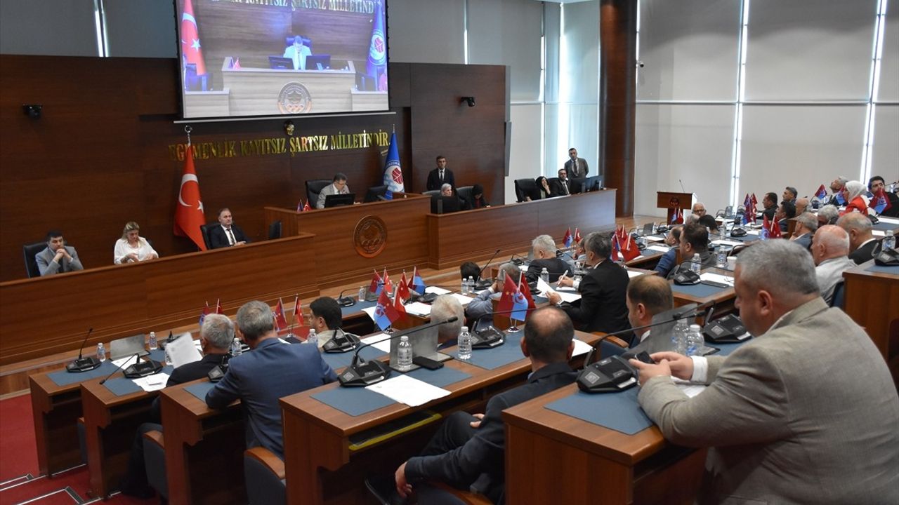 Trabzon'da Sel Felaketi Üzerine Başkan Genç'ten Açıklama