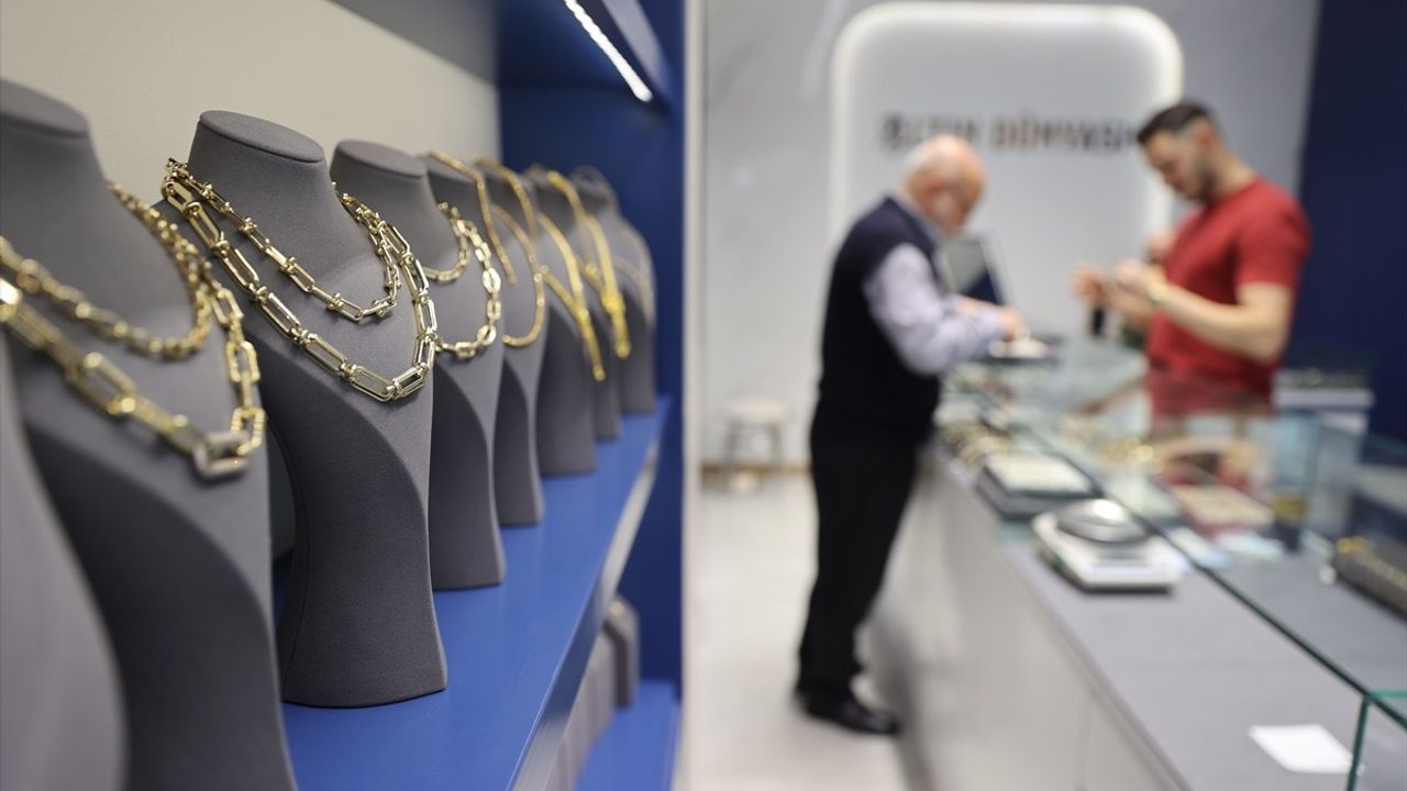 Tüketiciler Birliği'nden Ziynet Eşyası Uyarısı: Tanıdık Kuyumcu Tercih Edin!