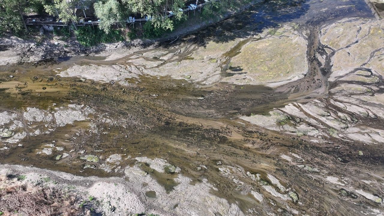 Tunca Nehri'nde Kuraklık Alarmı: Su Seviyesi Kritik Noktalara Düşüyor