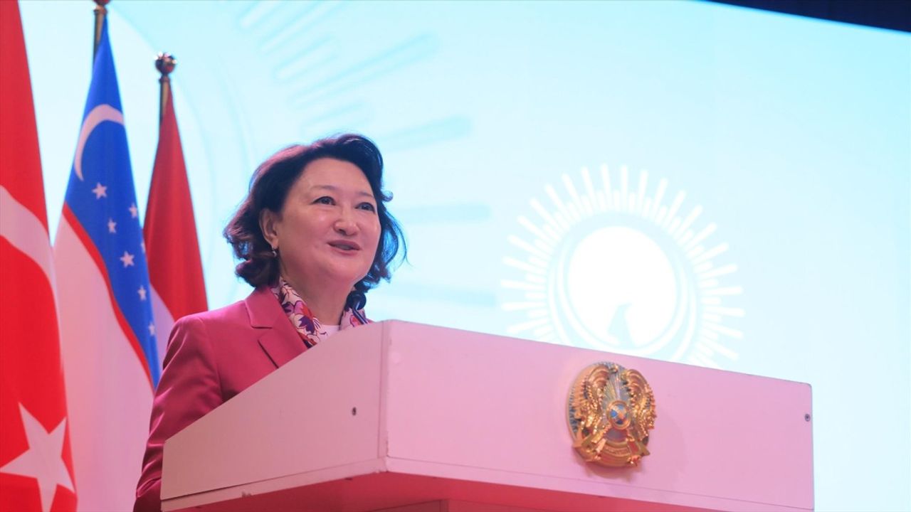 Türk Dünyası Mimarları Kazakistan'da Buluştu