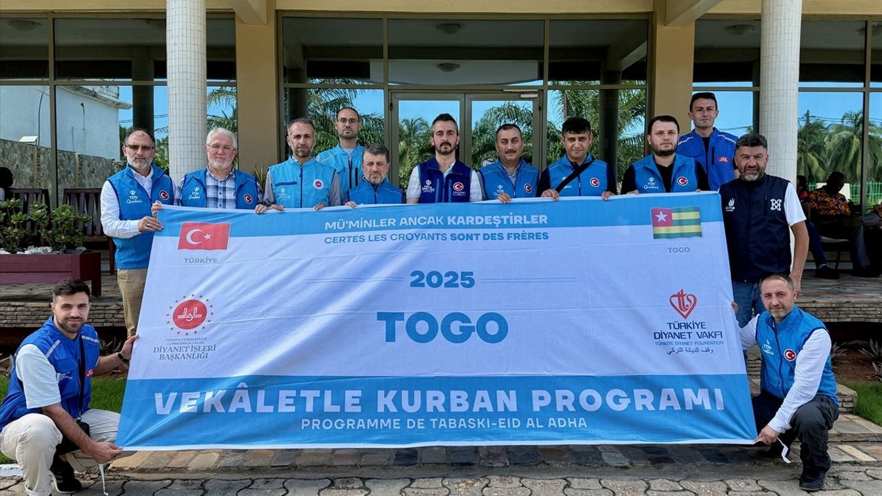 Türkiye Diyanet Vakfı, Togo'daki 20 Bin Aileye Kurban Eti Dağıtacak
