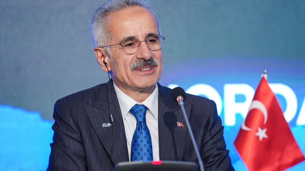 Türkiye-Kuveyt ve Almanya-Ürdün Tır Taşıma Lansmanı Gerçekleştirildi