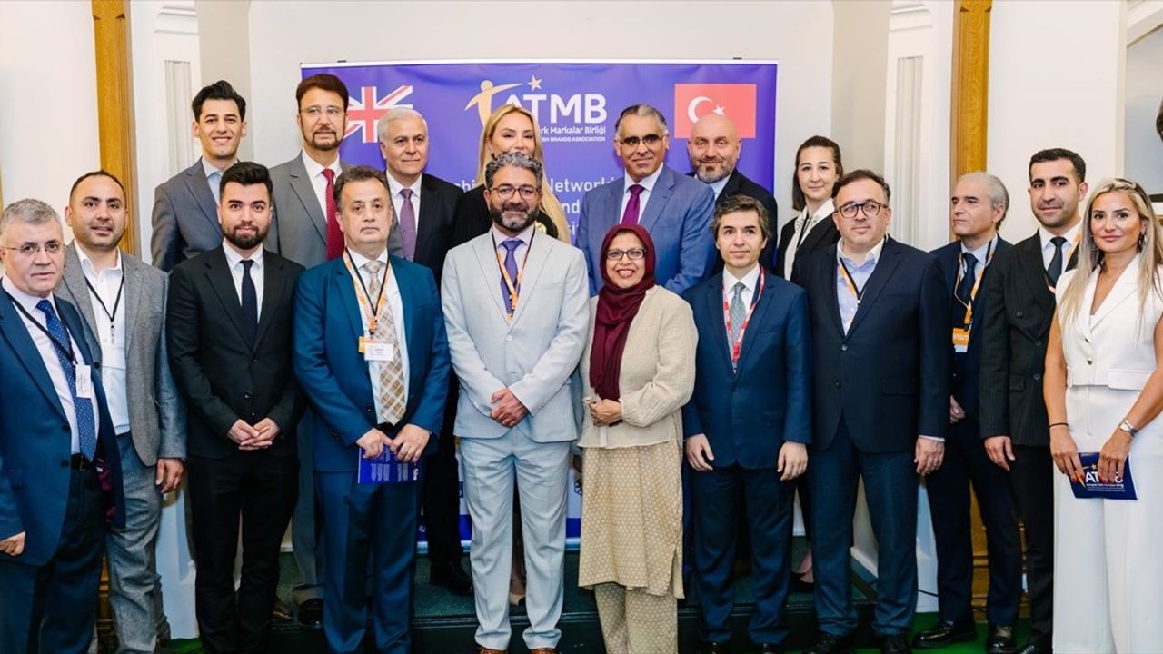 Türkiye ve Birleşik Krallık Serbest Ticaret Anlaşması Güncellemesi Müzakereleri Başlıyor