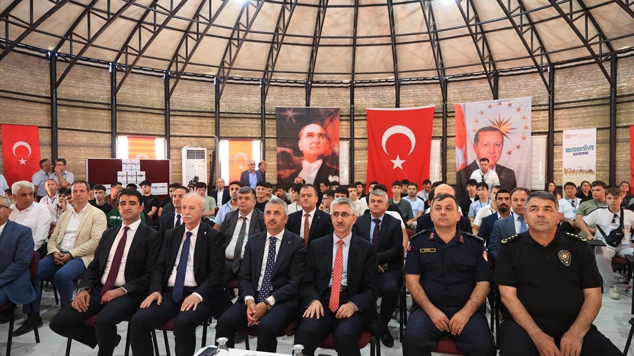 Türkiye Yüzyılı'nda Maziden Atiye Edirne Programı Başladı