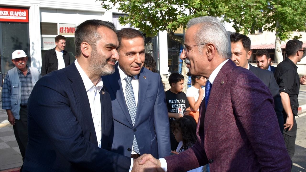 Ulaştırma ve Altyapı Bakanı Uraloğlu Delice'yi Ziyaret Etti