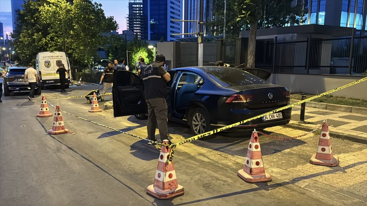 Ümraniye'de Silahlı Saldırı: Bir Kişi Yaralandı