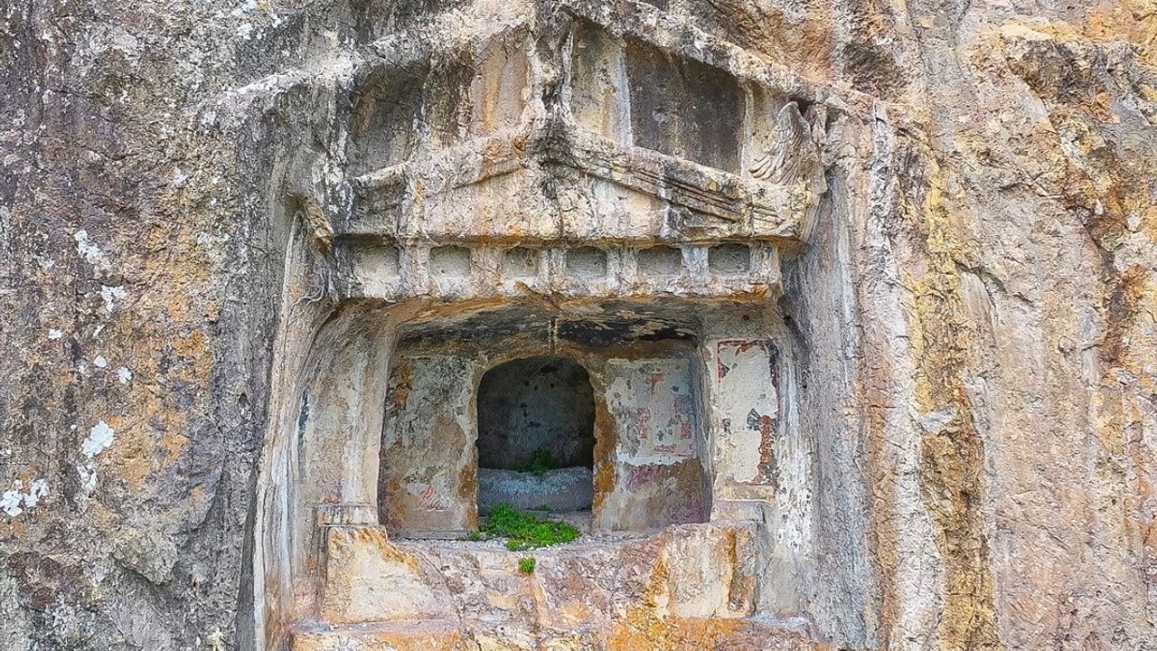 Ünye Kalesi'ni 14 Günde 35 Bin Ziyaretçi Keşfetti