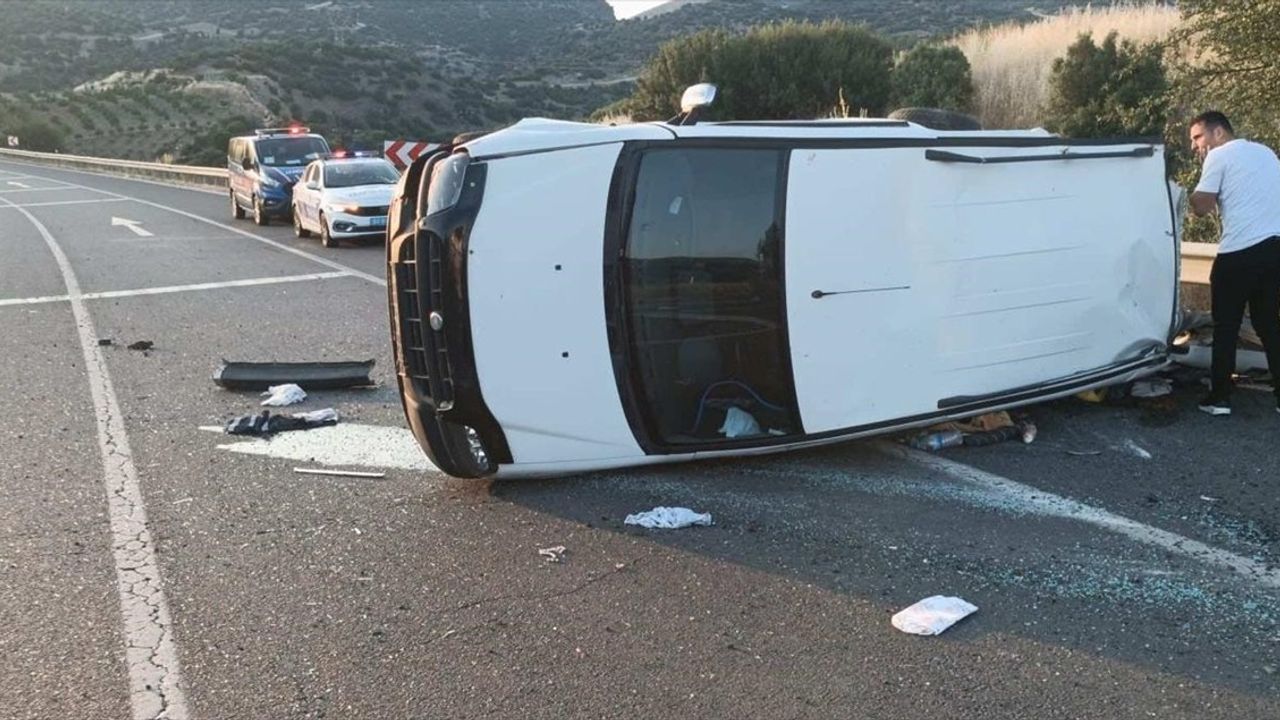 Uşak'ta Trafik Kazasında 1 Ölü, 4 Yaralı