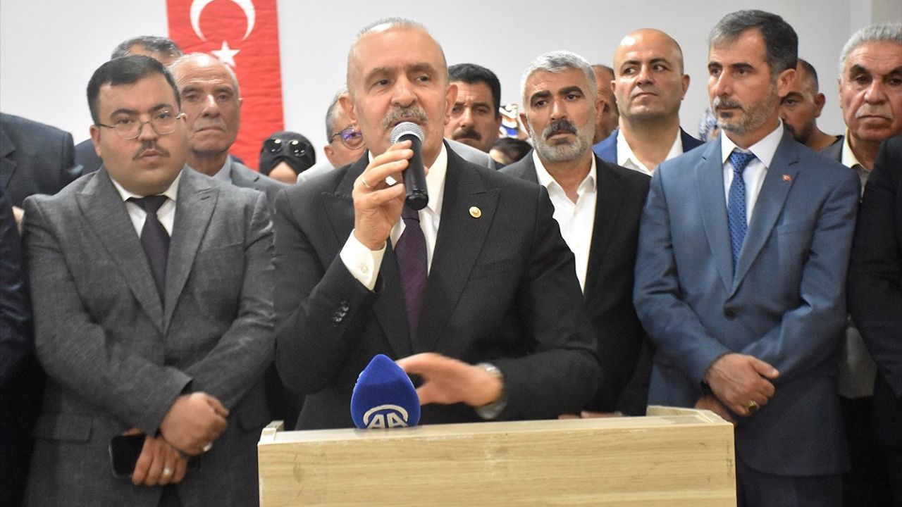 Van'da AK Parti Bayramlaşma Programı Düzenlendi