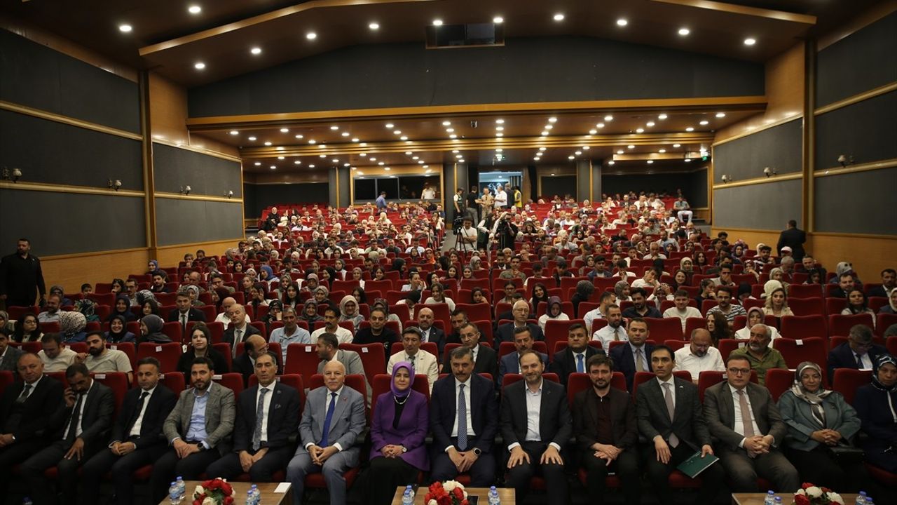 Yeşilay'ın 'Can Erzurum' Projesi 6.500 Öğrenciye Ulaştı