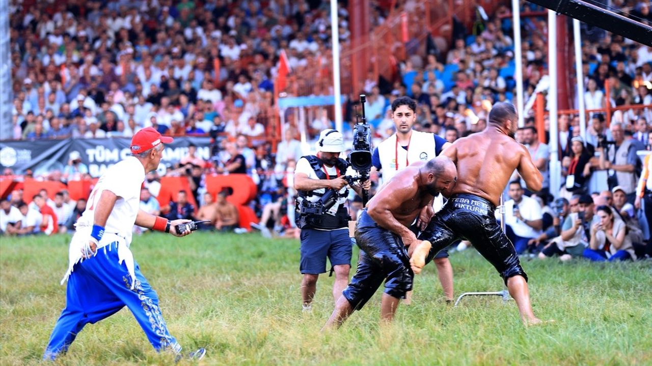 664. Kırkpınar Yağlı Güreşleri'nde Orhan Okulu Başpehlivan Oldu