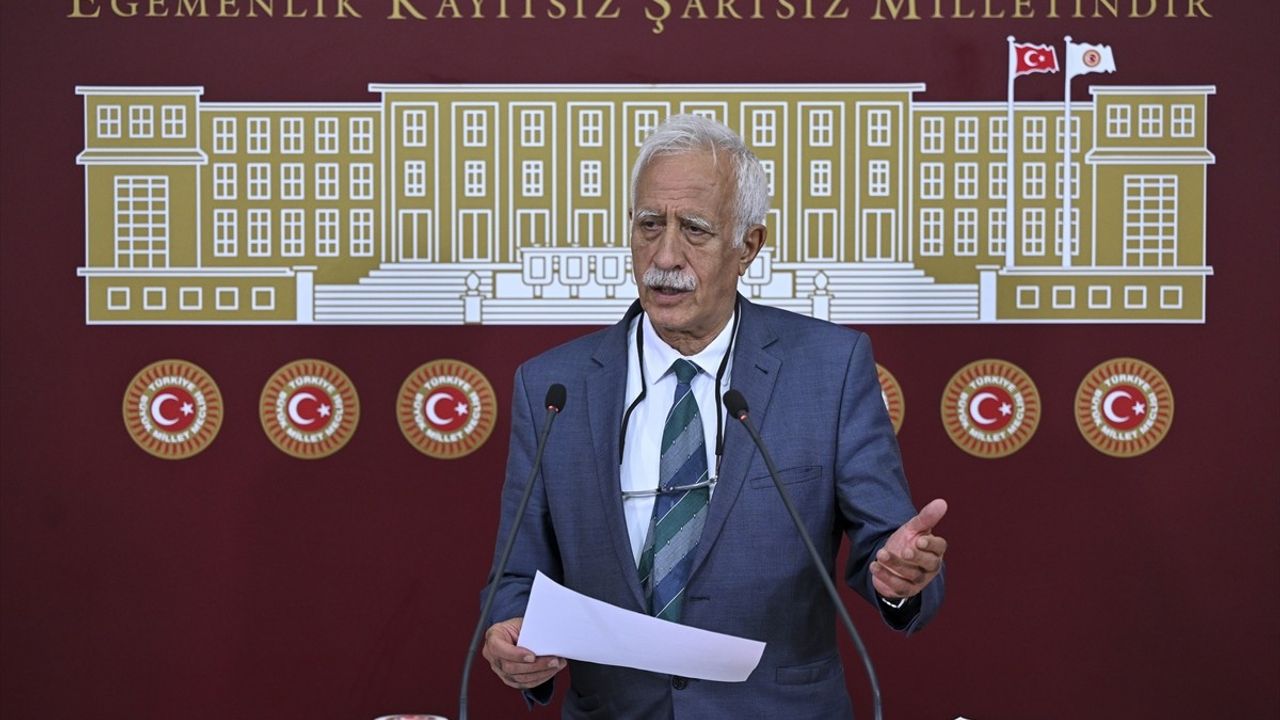 Açlık Sınırı 26 Bin Lira: DEM Parti'li Çiftyürek Açıklamada Bulundu