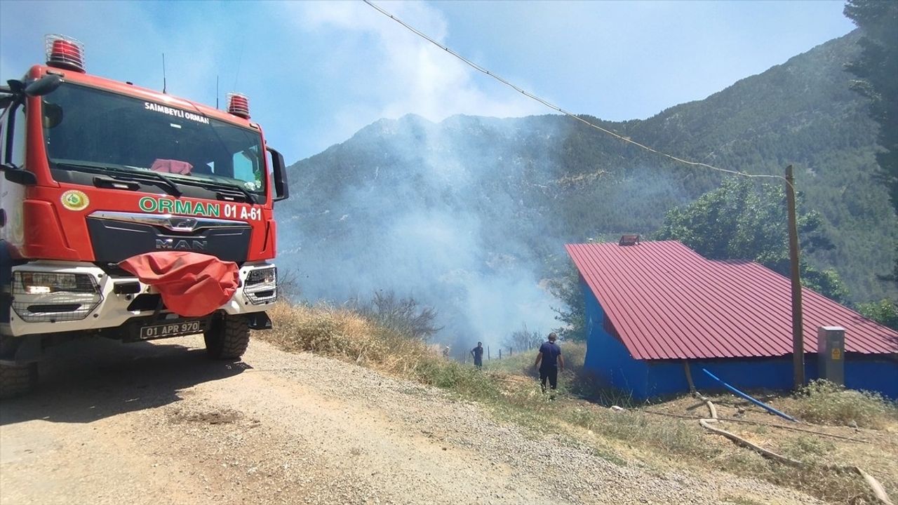 Adana'daki Çalılık Yangını Kontrol Altına Alındı