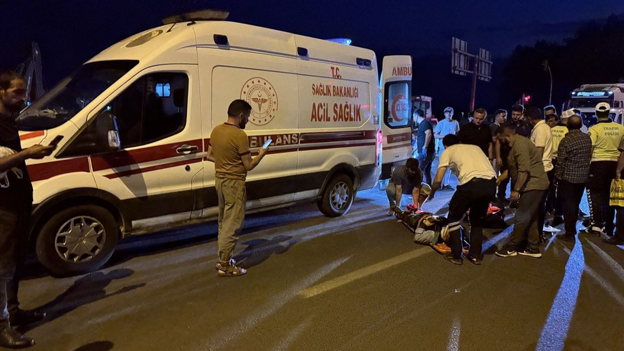 Ağrı'da Yaya Trafik Kazasında Yaralandı