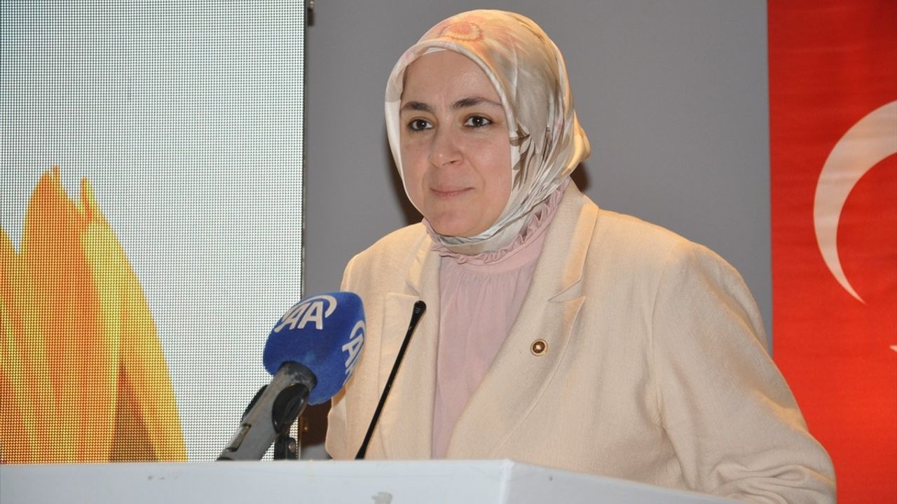 AK Parti Kadın Kolları Başkanı Ercan: "Kadınların Güçlenmesi İçin Çalışıyoruz"