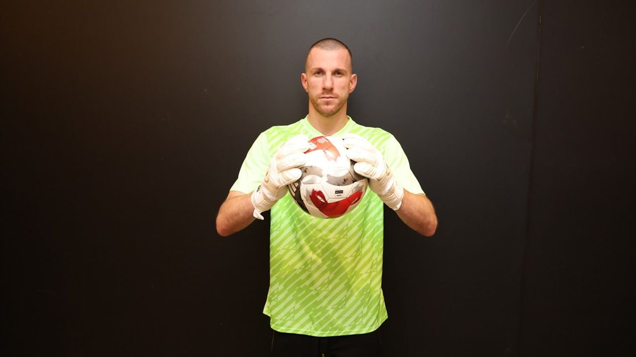 Alanyaspor, Brezilyalı Kaleci Paulo Victor'u Transfer Etti