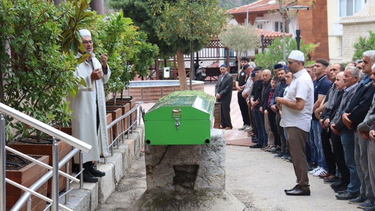 Amasya'da Şok Olay: Eşini Vurup İntihar Etti