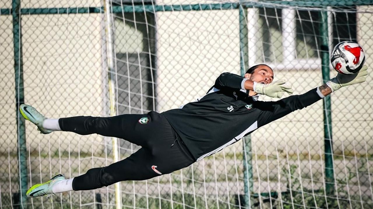 Amed Sportif Faaliyetler Erzurum'da Yeni Sezon Hazırlıklarına Devam Ediyor