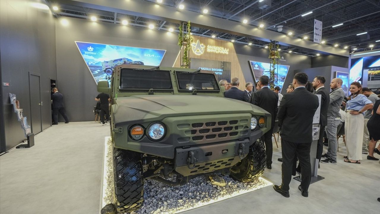 Anadolu Savunma, IDEF 2025'te Yeni Nesil Zırhlı Araçlarını Tanıttı