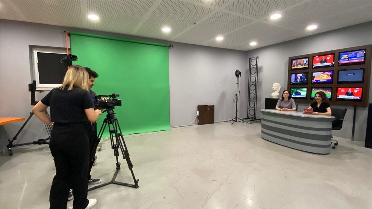 Anadolu Üniversitesi İletişim Fakültesi, İstihdama Hazır Mezunlar Yetiştiriyor