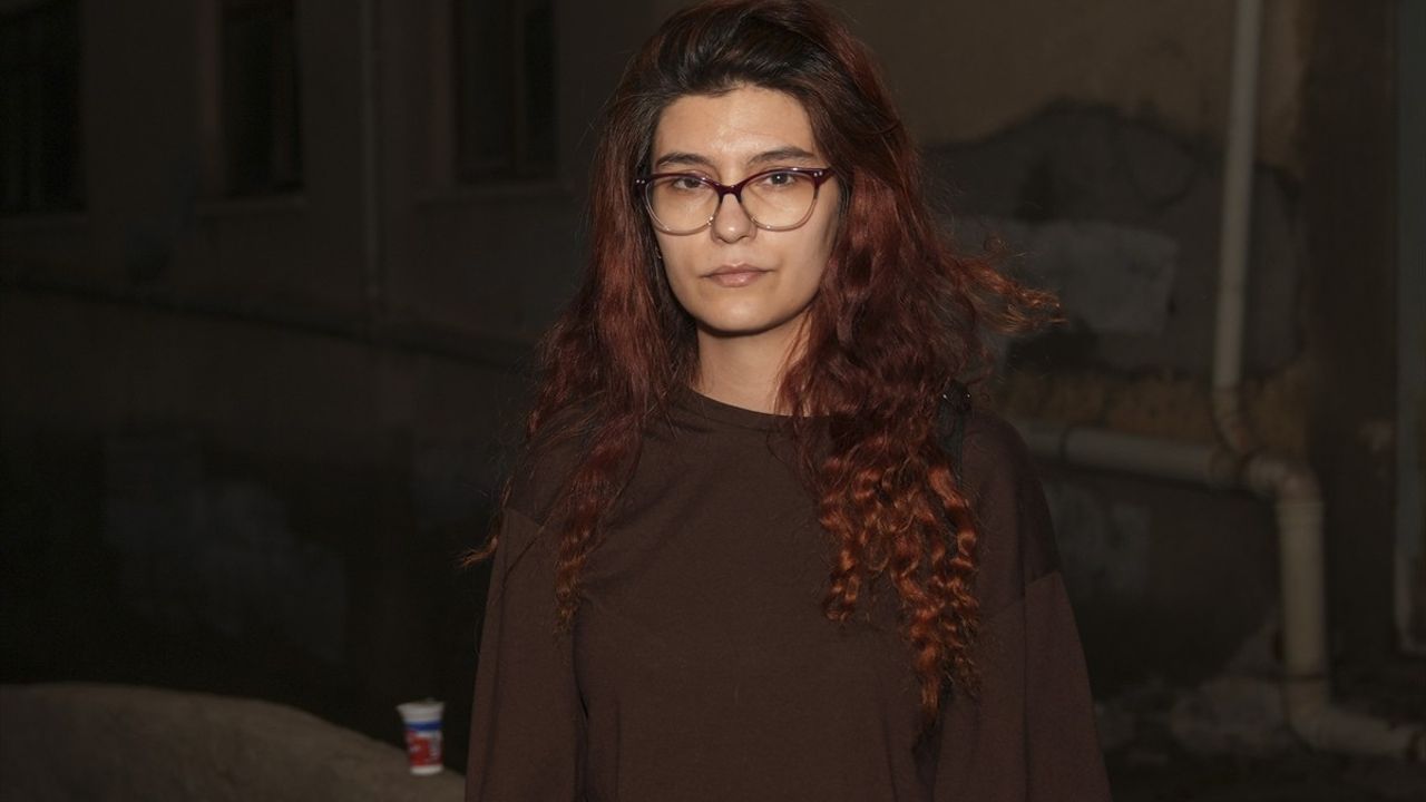 Ankara'da Sağanak Yağış Sonucu Duvar Çöktü: 1 Yaralı