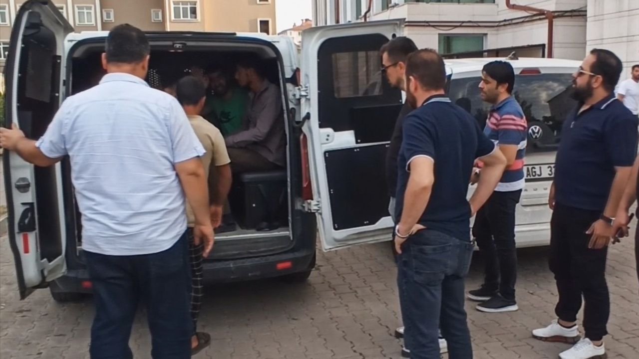 Ankara Merkezli Operasyonda 9 Zanlı Tutuklandı