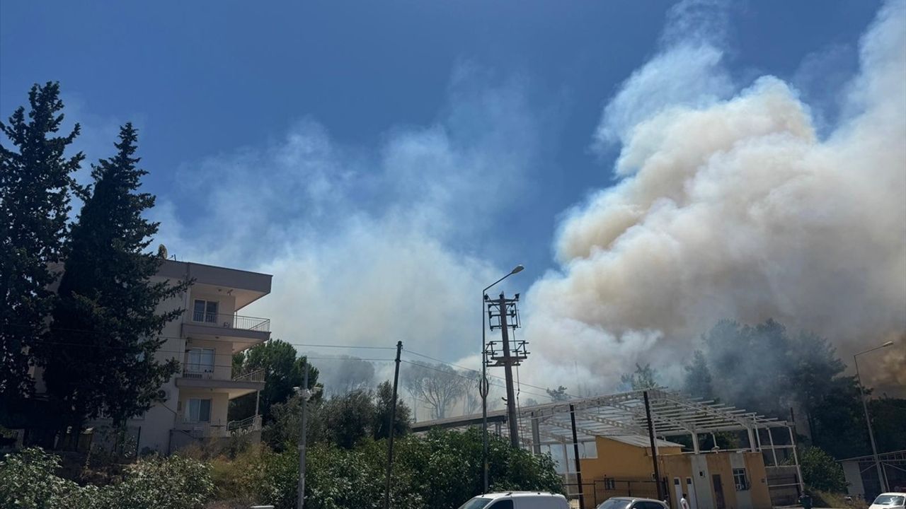 Antalya Aksu'da Orman Yangınına Acil müdahale