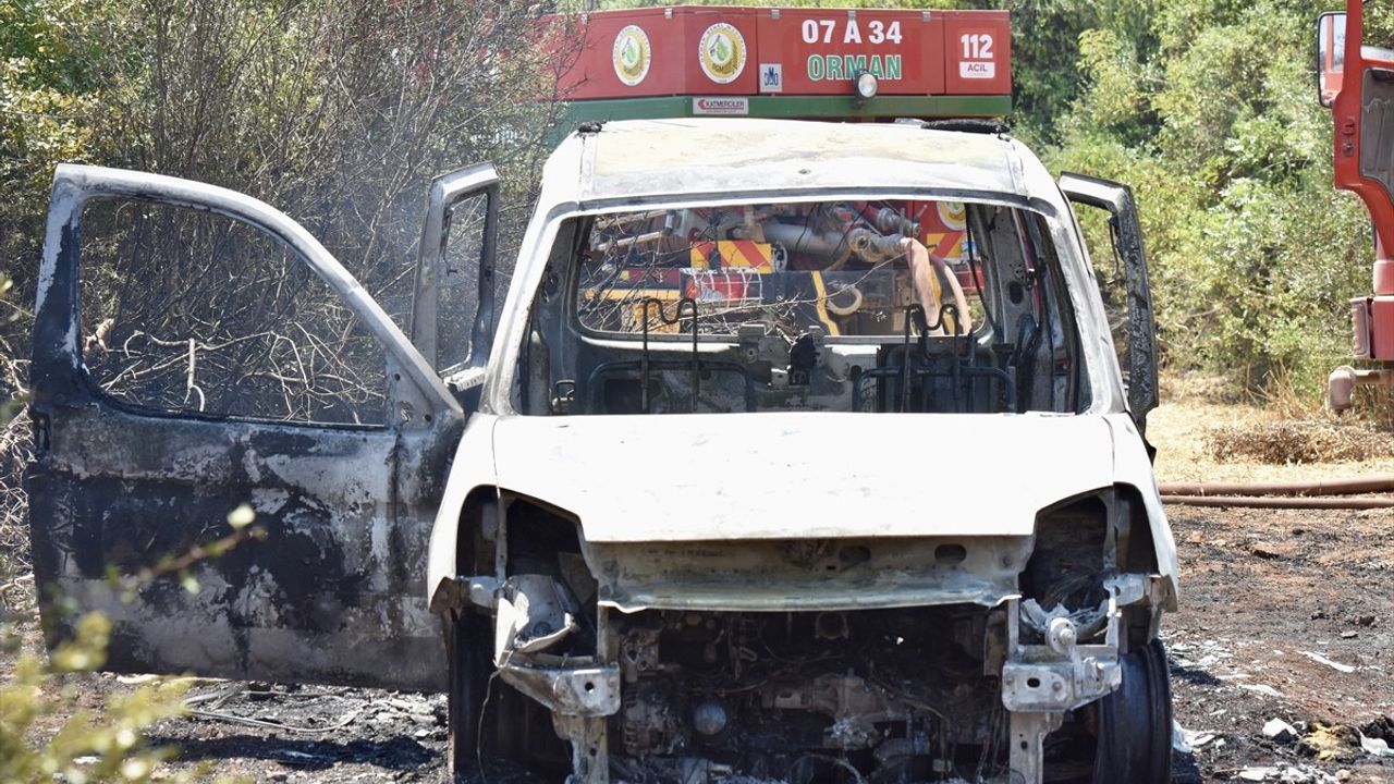 Antalya'daki Orman Yangını Kontrol Altına Alındı