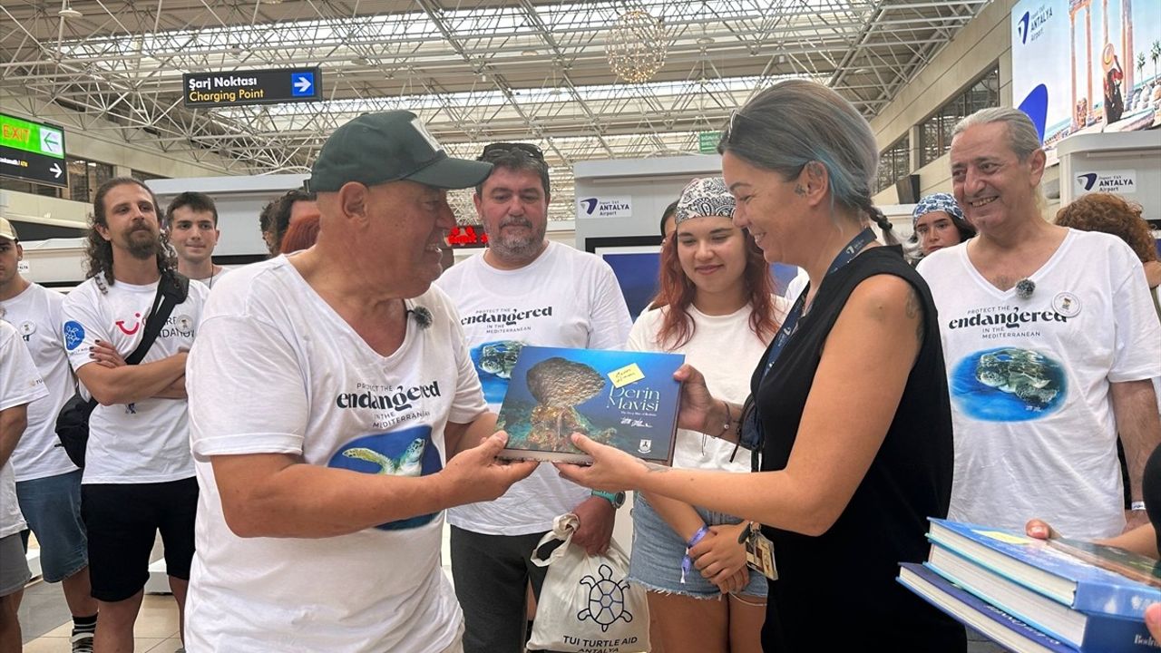 Antalya Havalimanı'nda Akdeniz'in Tehlike Altındaki Türleri Sergilendi