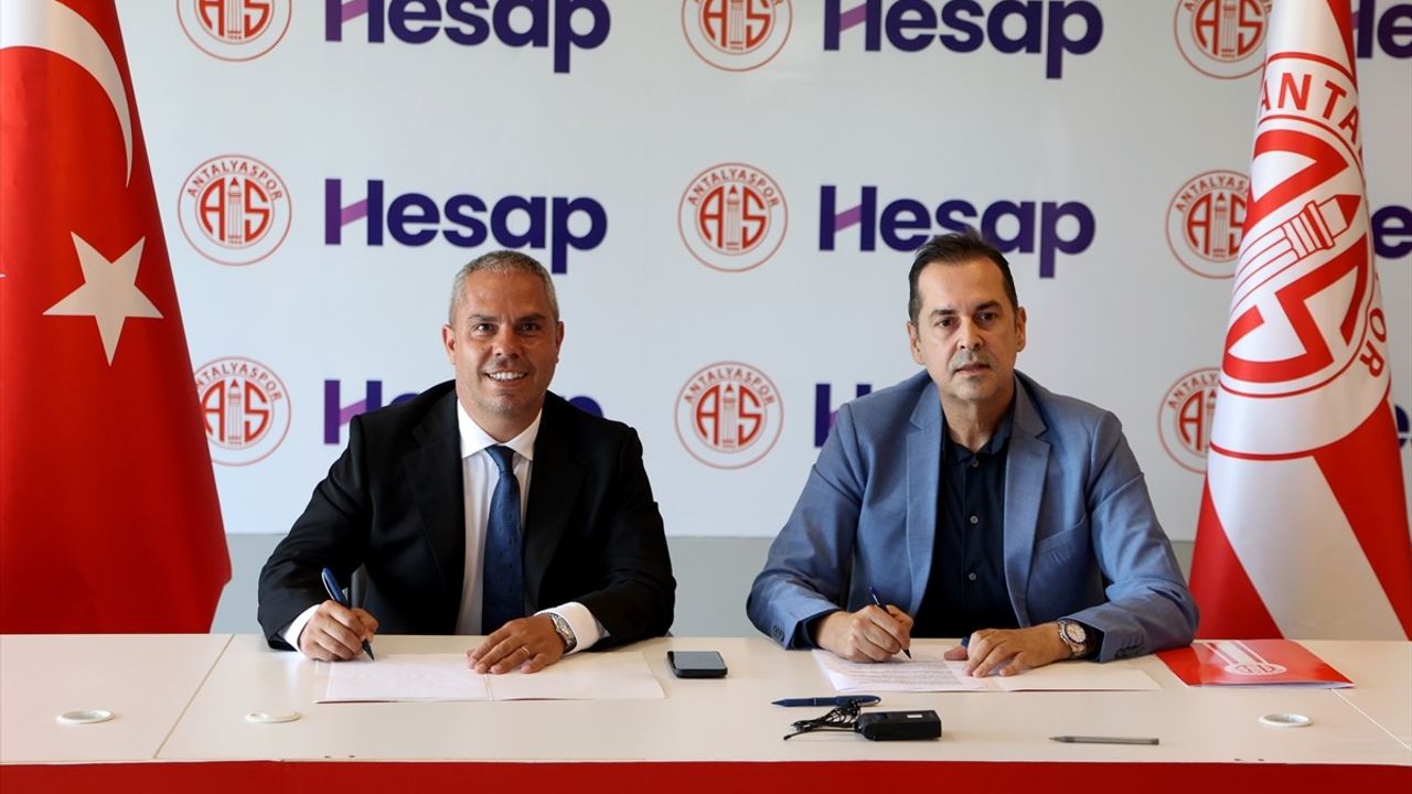 Antalyaspor, Hesap.com ile İsim Sponsoru Anlaşması İmzaladı