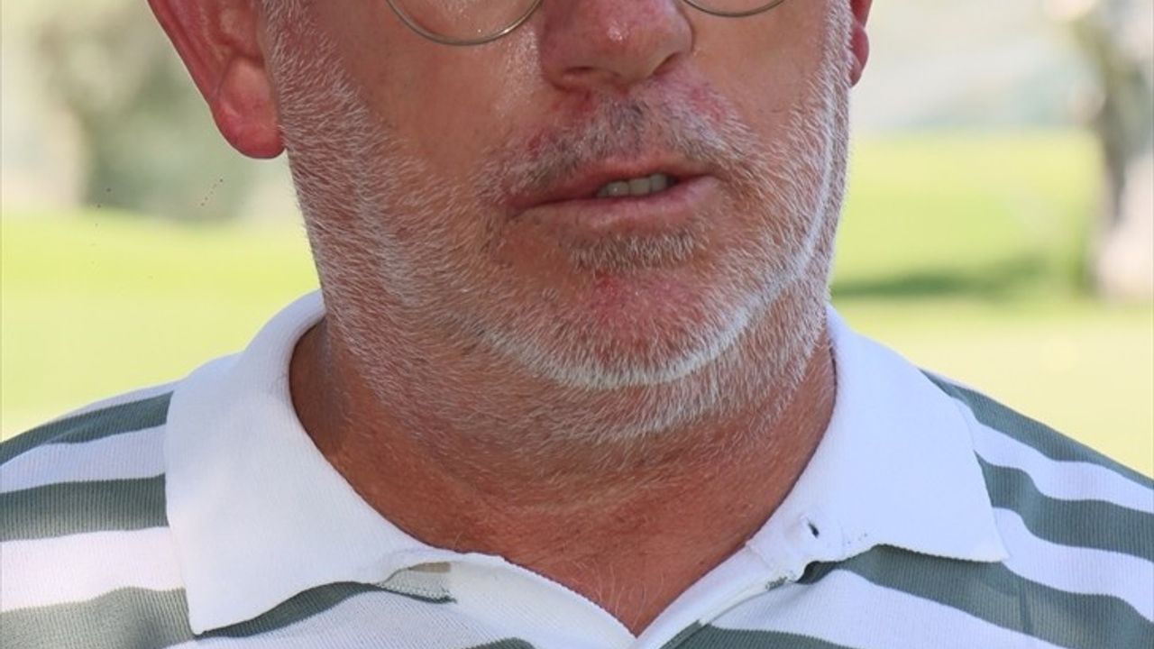 Armada Praxis Yalıkavak Hentbol Takımı, Yeni Yönetimle Basını Buluştu