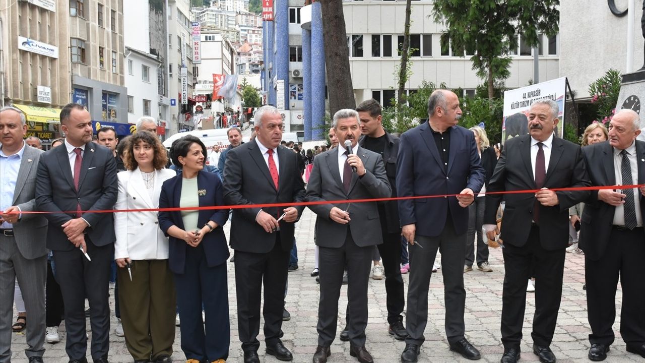 Artvin'de 44. Kafkasör Kültür, Turizm ve Sanat Festivali Başladı