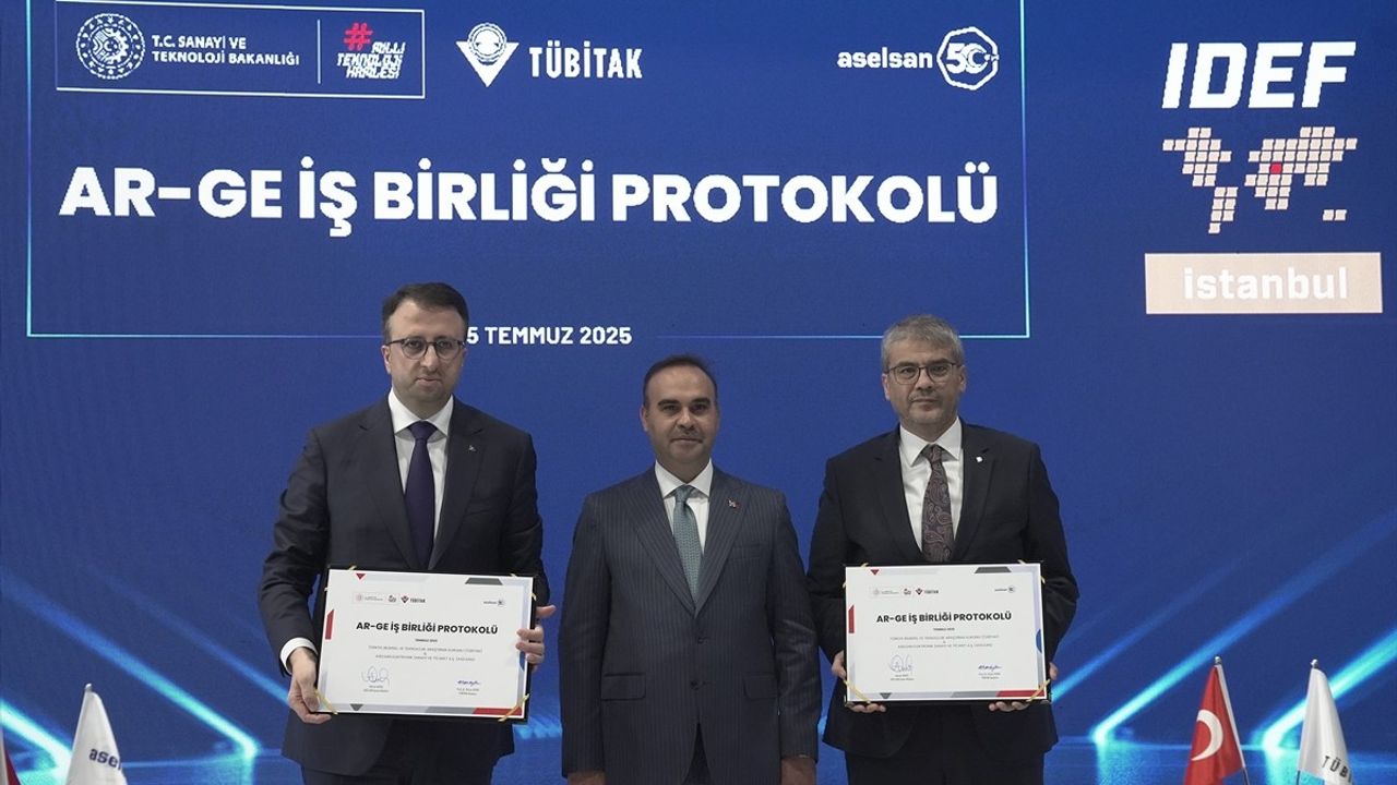 ASELSAN, TÜBİTAK ile AR-GE İşbirliği Protokolü İmzaladı