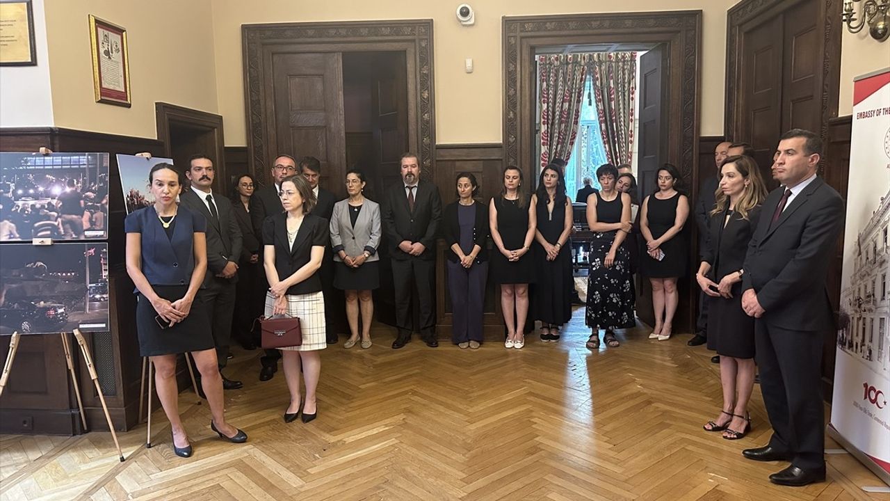 Atina'da 15 Temmuz Anma Töreni Düzenlendi