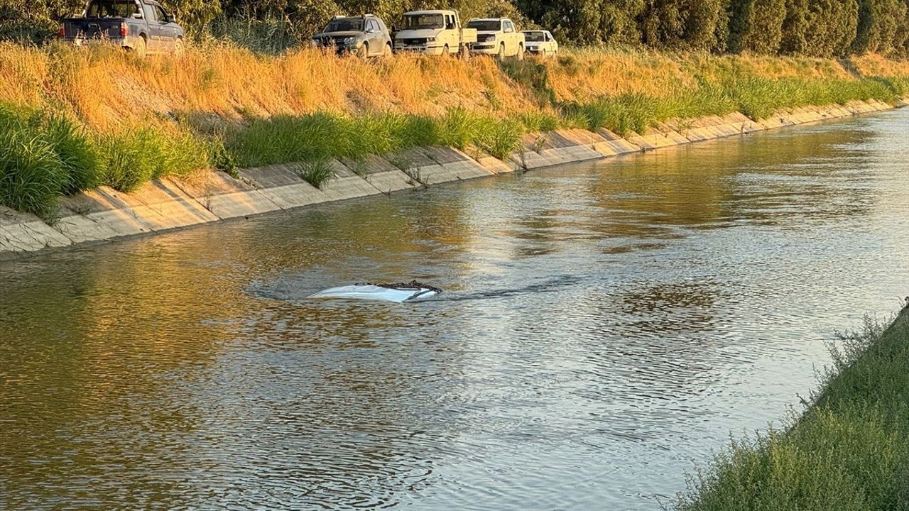 Aydın'da Sulama Kanalına Düşen Pikabın Sürücüsü Hayatını Kaybetti