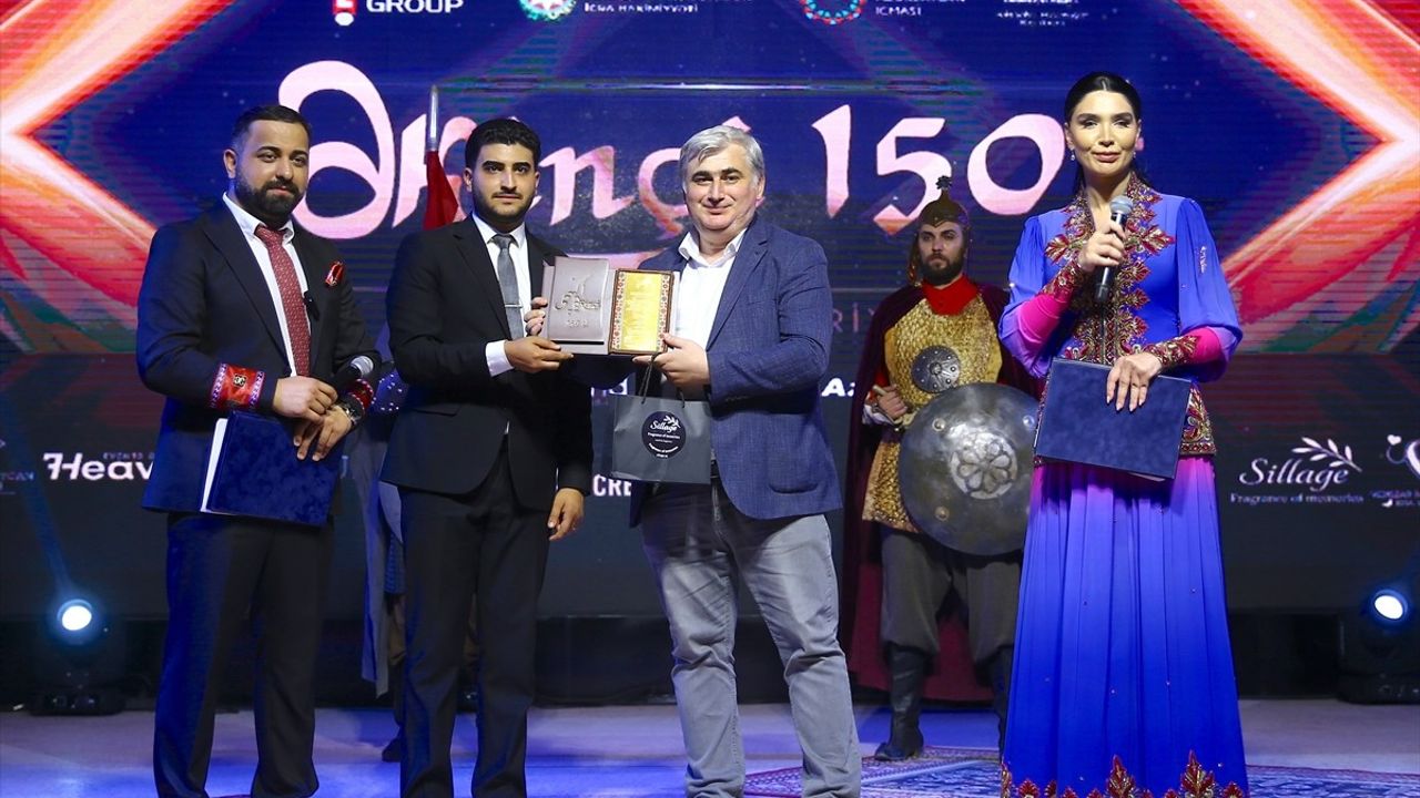 Azerbaycan'dan Anadolu Ajansı'na Prestijli 'Ekinci' Ödülü