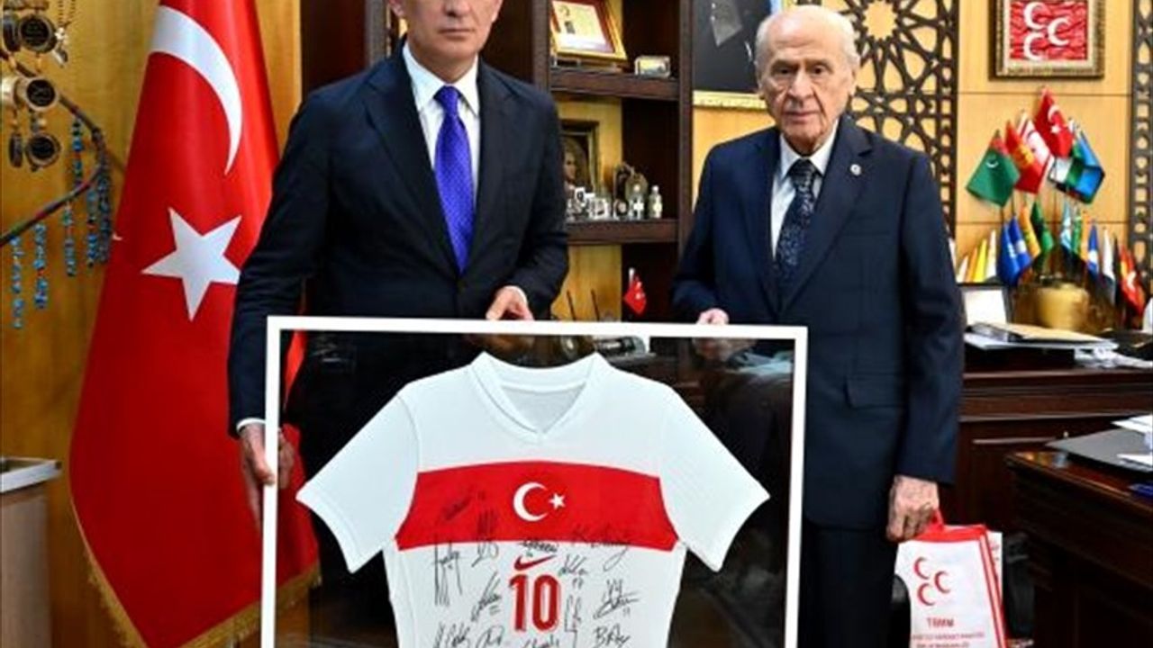Bahçeli, TFF Başkanı Hacıosmanoğlu'nu Kabul Etti