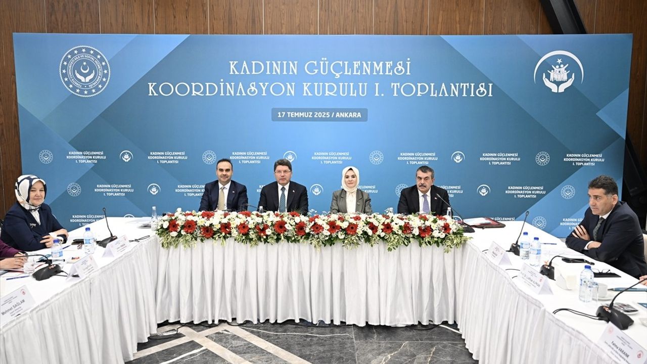 Bakan Kacır: Kadın Araştırmacılara 22,4 Milyar Lira Destek Sağladık