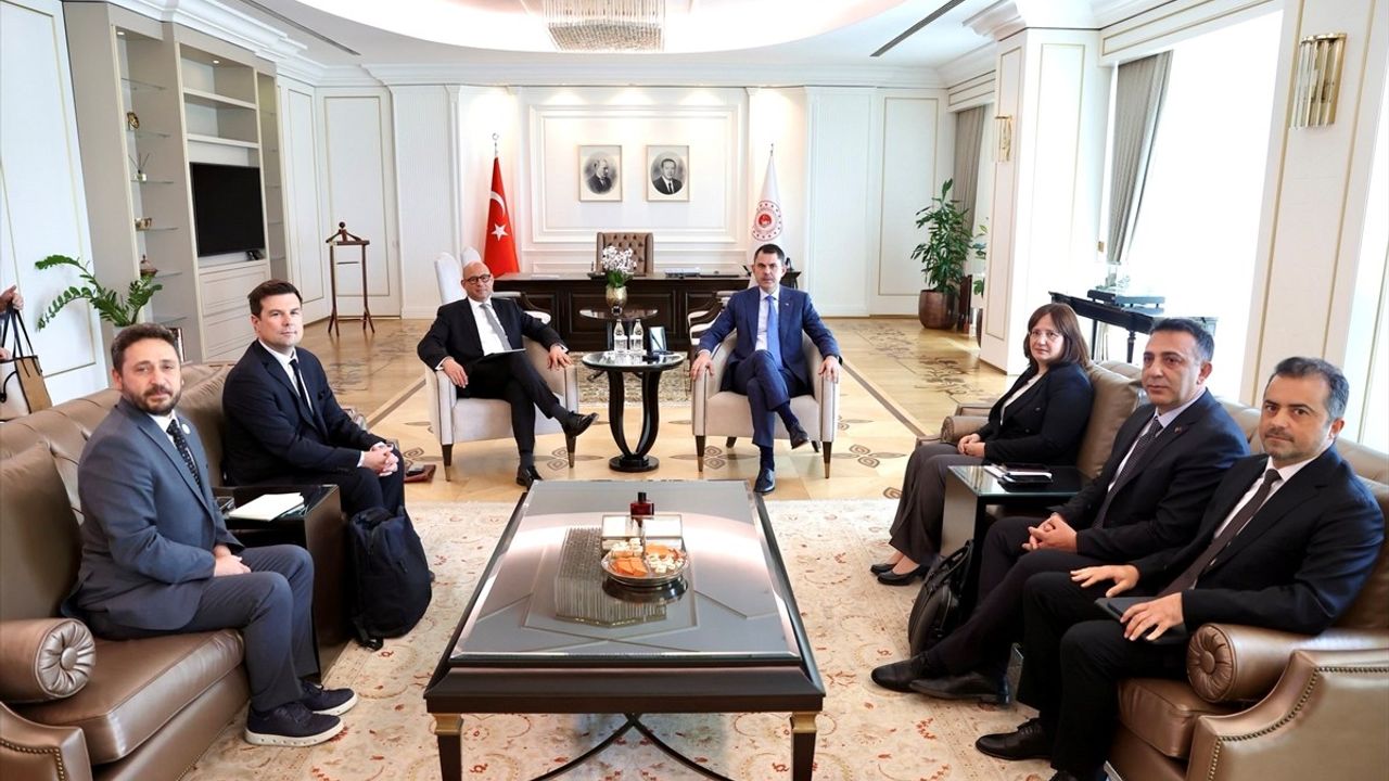 Bakan Kurum, BM İklim Değişikliği İcra Direktörü Stiell ile Kritik Görüşme Gerçekleştirdi