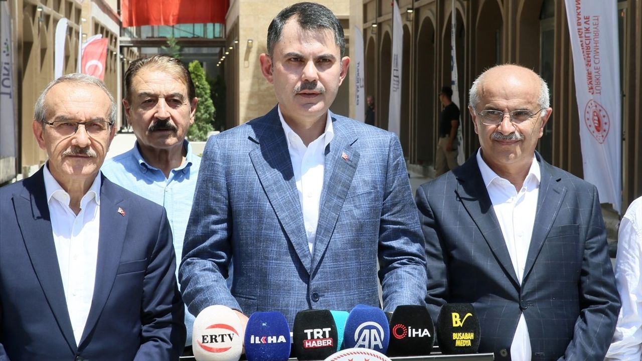 Bakan Kurum: Malatya'da Günde 550 Deprem Konutu Yapılıyor