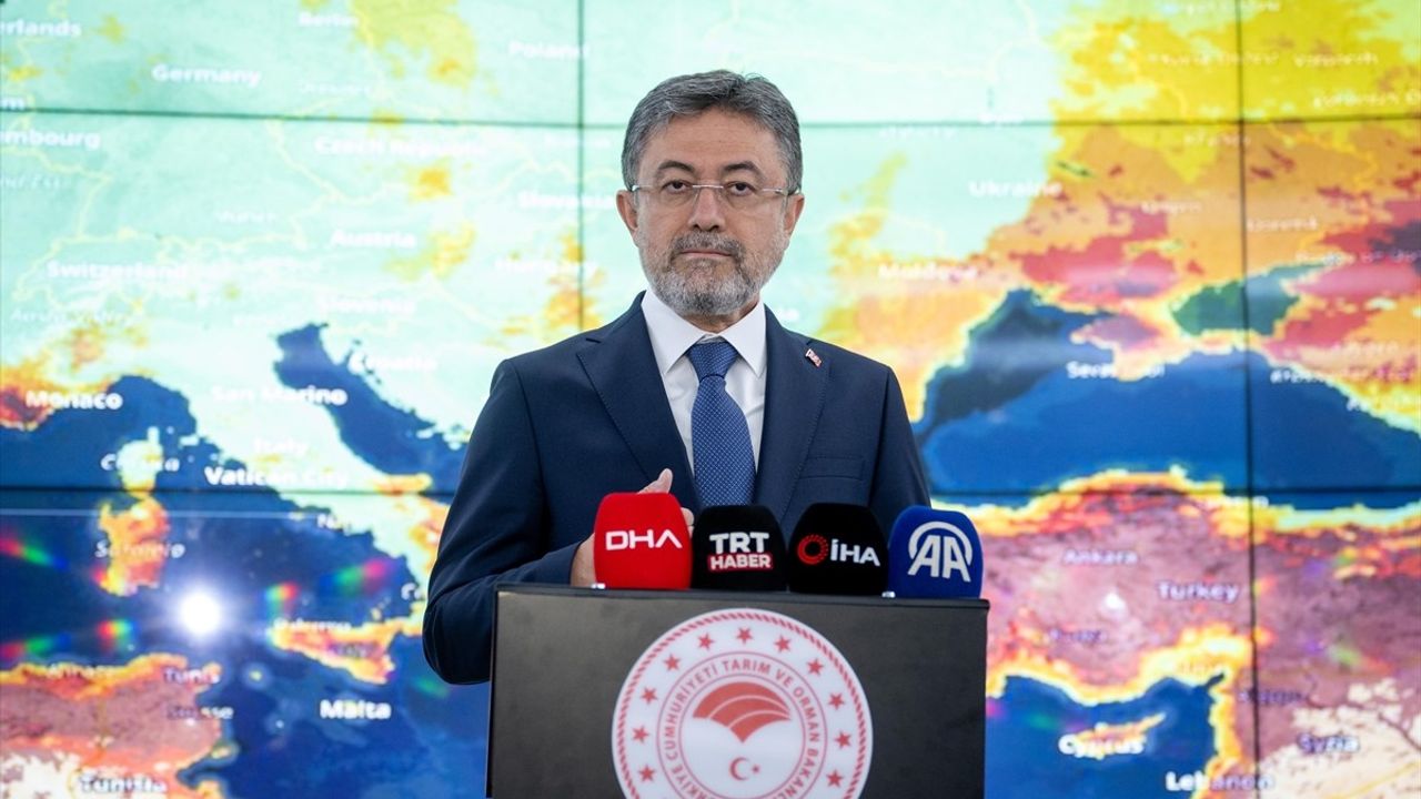 Bakan Yumaklı: Yangınlar Kontrol Altında, Soğutma Çalışmaları Sürüyor