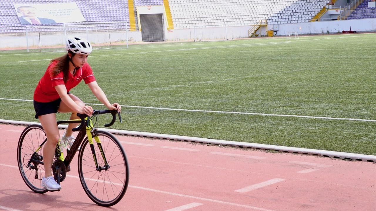Balkan Şampiyonu Mürya Karayel, Yeni Uluslararası Başarılara Odaklı