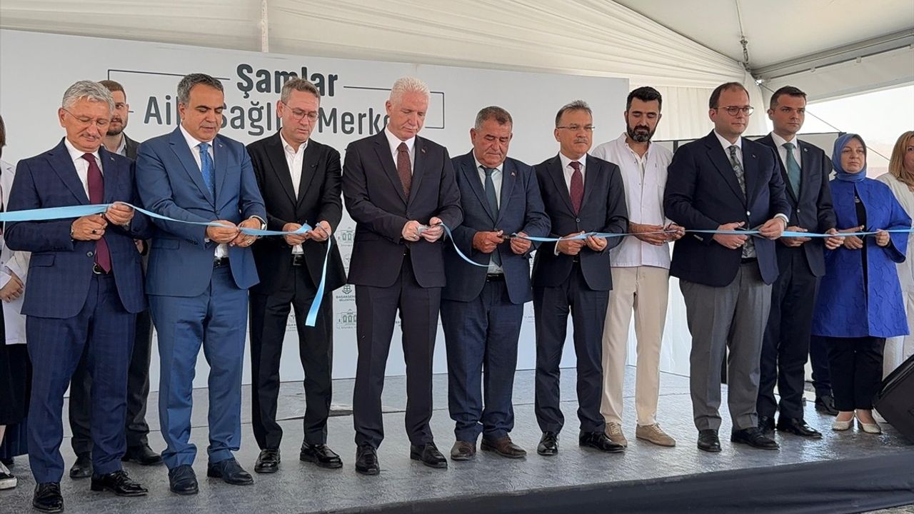 Başakşehir Şamlar Aile Sağlığı Merkezi Hizmete Açıldı